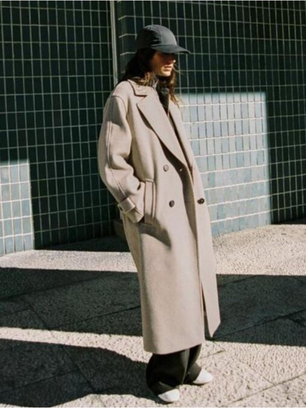 Zara Beige Soft Oversized Coat Wool Peacoat size Medium Long Coat